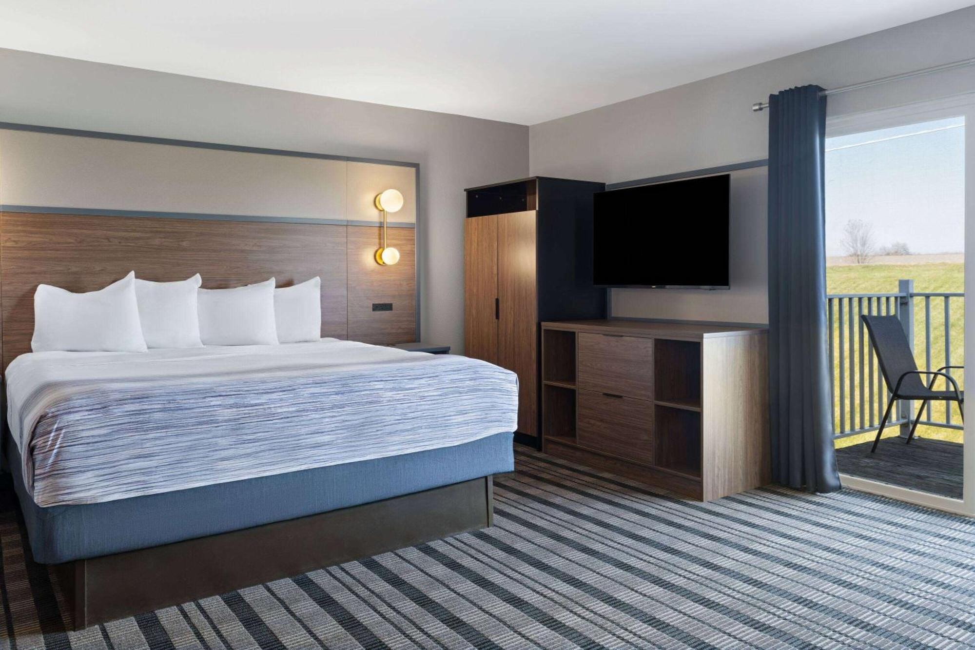 Americinn By Wyndham Beaver Dam Dış mekan fotoğraf
