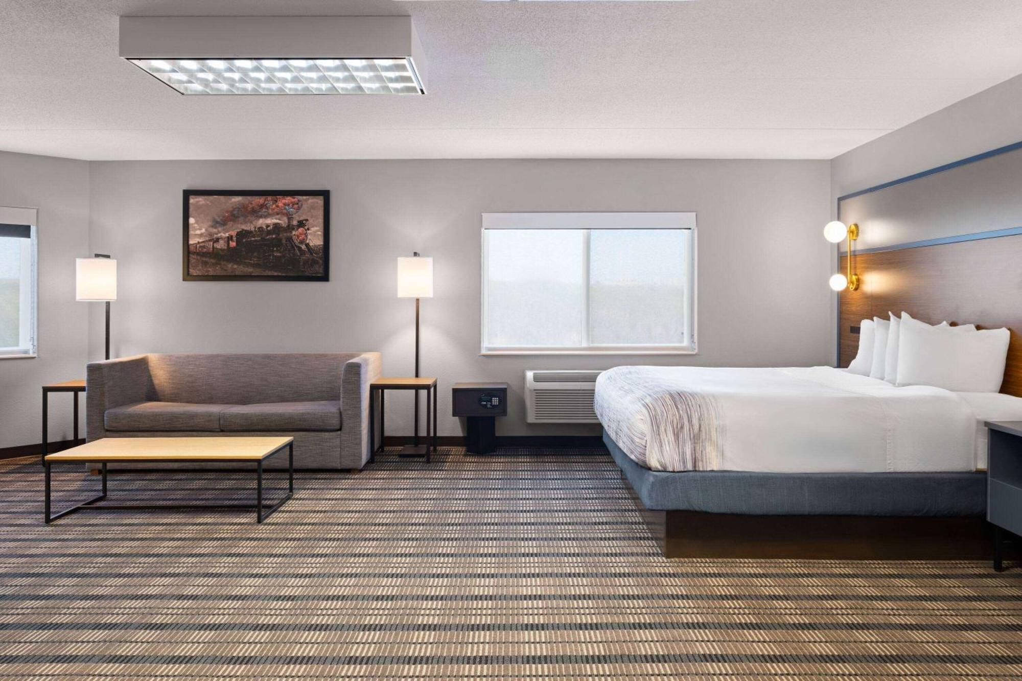 Americinn By Wyndham Beaver Dam Dış mekan fotoğraf